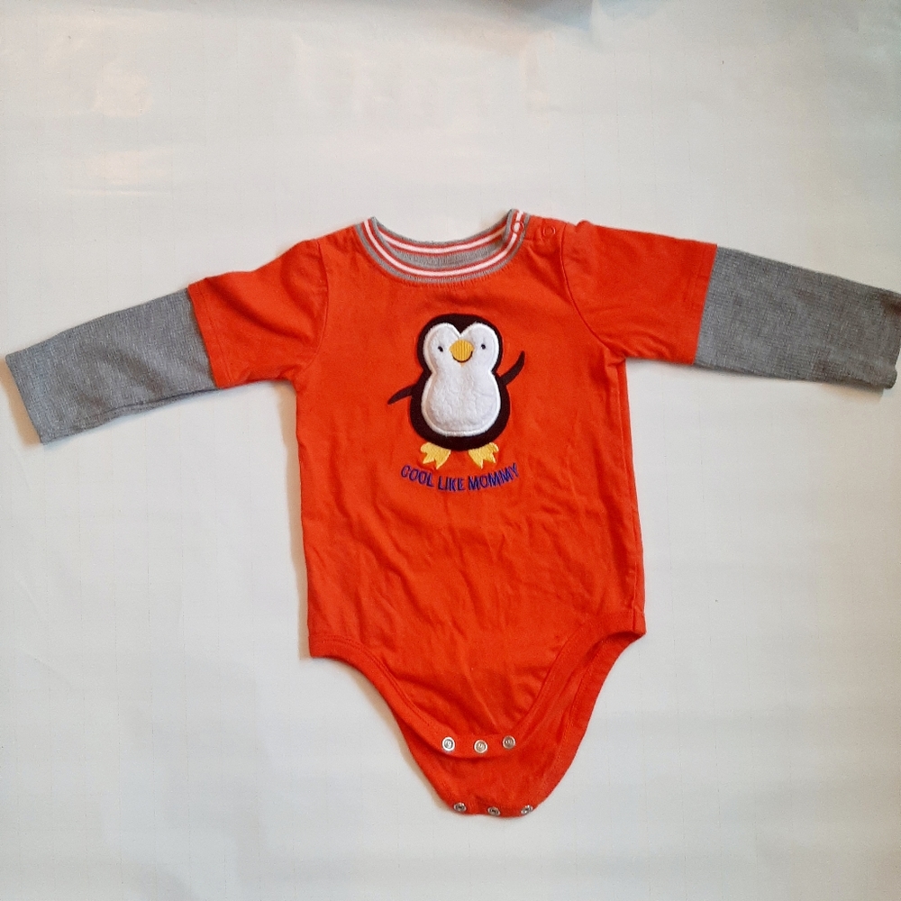 4/$25 "Cool like Mommy" Adorable One Piece Onsie